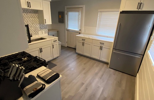 Akron House | Charming 3-bedroom, newly renovated modern decor home in Akron,Goodyear Heights