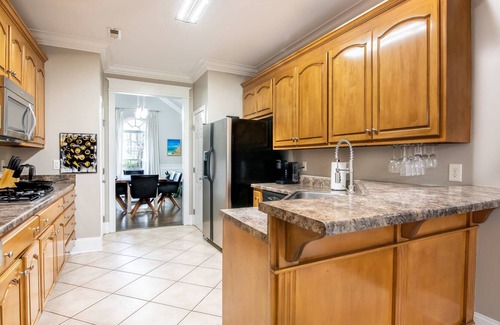 Bessemer House | Charming 3 Bedroom on Private Land w/Lots of Space