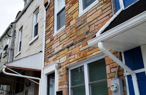 St. Paul's Park House | Charming 3-bedroom townhome with AC, Fiber optics WIFI, & Dedicated Work Space.