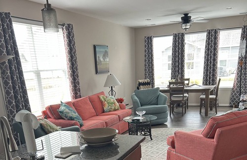 Millville House | Charming 3-bedroom townhome in southern deleware with AC, WiFi