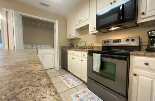 Valdosta House | Charming 3-bedroom townhome in Valdosta
