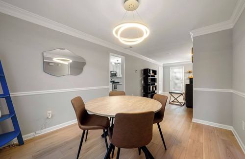 North Druid Hills House | Charming 3-bedroom townhome with WiFi and AC in awesome Atlanta