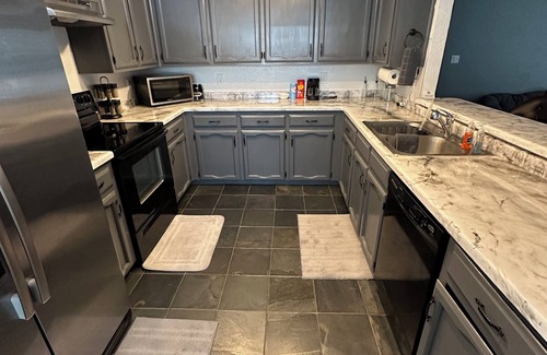 Paradise Hills Civic House | Charming 3-bedroom house with refrigerated AC in golf course community