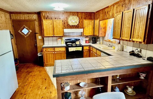 Blairsville House | Charming 3-bedroom house with WiFi, AC in enchanting Blairsville, GA