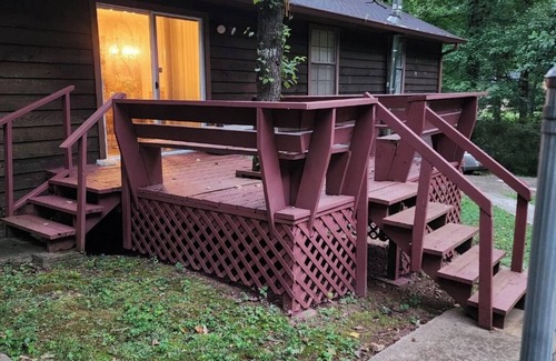 Douglasville House | Charming 3-bedroom house with WiFi and AC in Douglasville