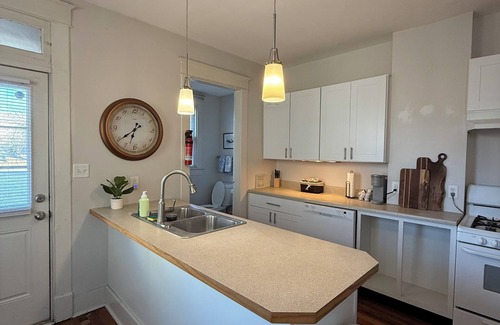 Lockerbie Square House | Charming 3-bedroom townhome in walkable downtown Indianapolis