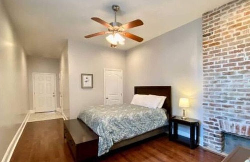 Milan House | Charming 3 Bedroom House minutes from downtown.
