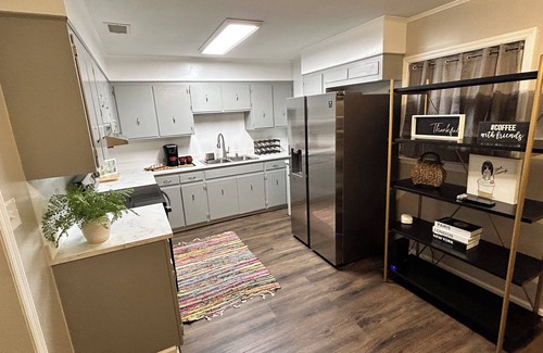 Thomasville House | Charming 3-bedroom house with AC and WiFi in lovely Thomasville