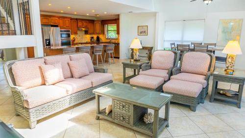 Sanibel House | Charming 3-Bedroom Villa with Gulf Views & Screened Porch