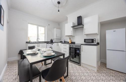 North Bitchburn House | Charming 3-BR Home Near Historic Town Centre