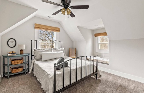 Barium Springs House | Charming 3 BR Home near Downtown Statesville
