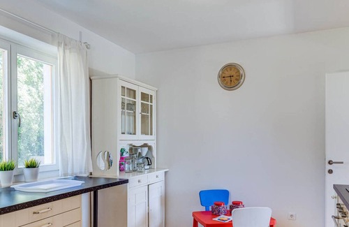 Farini Villa | Charming 3-BR Villa Retreat for 6 with private heatable pool
