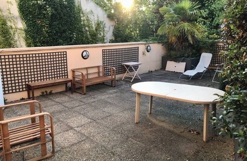 Orsay Apartment | Charming 3-room apartment with large terrace in downtown Orsay
