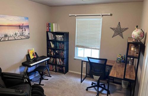 Amarillo House | Charming 3 Room Home with Office