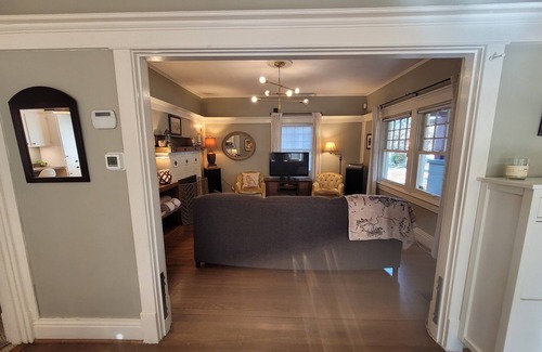 Beechmont House | Charming 3BR house, 20min walk to Churchill Downs, family-friendly Derby