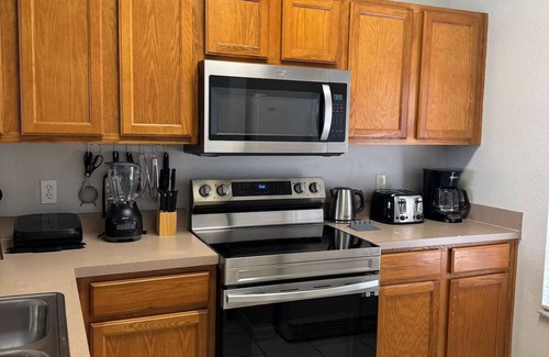 Bellavida House | Charming 3BR Resort Townhome with Pool, BBQ Area & Great Location!