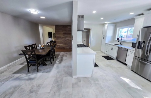 Kenmore House | Charming 3BR Retreat, Lush Yard
