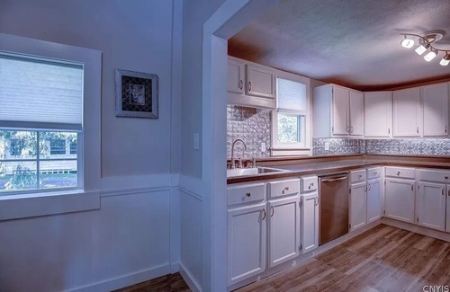 Mottville Apartment | Charming 4 Bed Home in Skaneateles