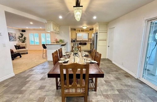 Fountain Valley House | Charming 4-bedroom house in delightful safety Fountain Valley 5mins to the beach