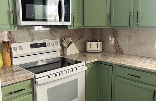 Fredericksburg House | Charming 4-bedroom house in Fredericksburg with AC