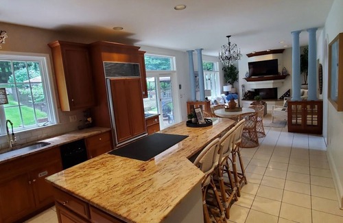 Carmel House | Charming 4-bedroom home perfect for Family Reunion