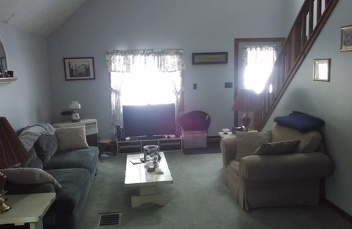 Bridgton House | Charming 4 bedroom Chalet