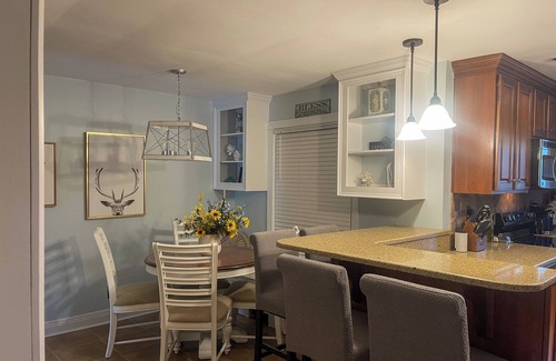 Hayfield Dundee House | Charming 4-bedroom house in the upper Highlands neighborhood in Louisville