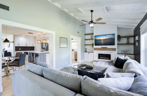 Wellington House | Charming 4-bedroom house in wonderful Wellington, 11 Minutes to WEF