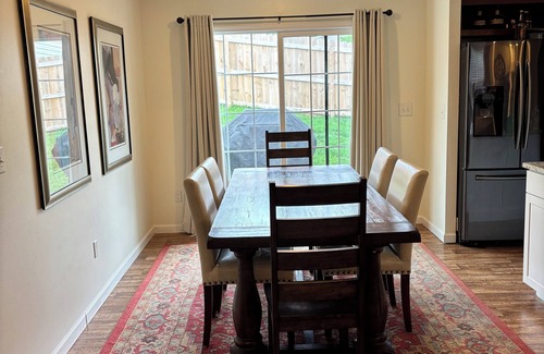 Dandridge House | Charming 4-bedroom house in Dandridge