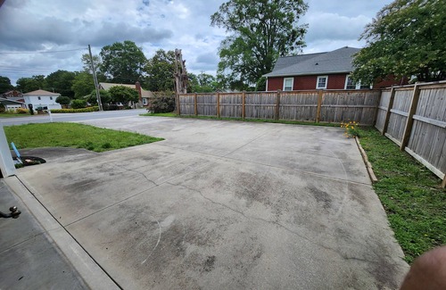Landis House | Charming 4-bedroom house in Landis within 34 miles outside of Charlotte NC