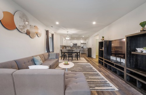 South Tacoma House | Charming 4-bedroom house in Tacoma with WiFi and AC