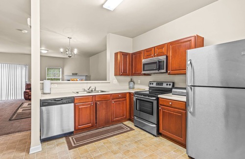 Atlanta House | Charming 4 Bedroom Townhouse with 3 Levels