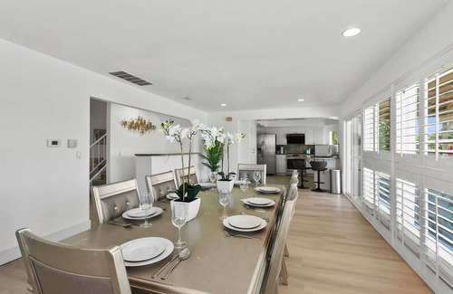 Lake Forest House | Charming 4-bedroom house with WiFi and AC in superb Lake Forest #42087