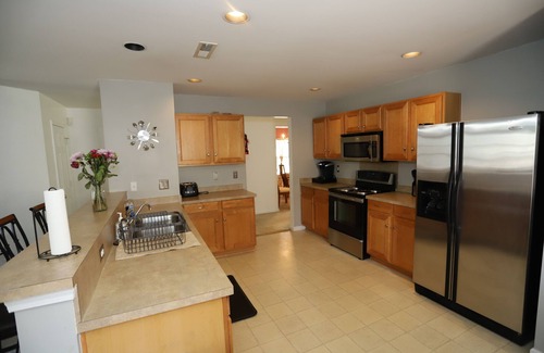 Summerville House | Charming 4-bedroom house with WiFi and AC in Summerville