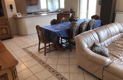Broccostella Villa | Charming 4-bedroom villa with AC, WiFi in delightful Broccostella, Lazio