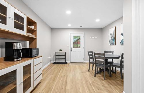 Clarksville House | Charming 4-BR Retreat in the Heart of Clarksville