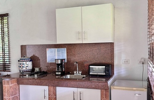 El Palmar House | Charming 4-bedroom house with pool and rancho 1 hour from the city