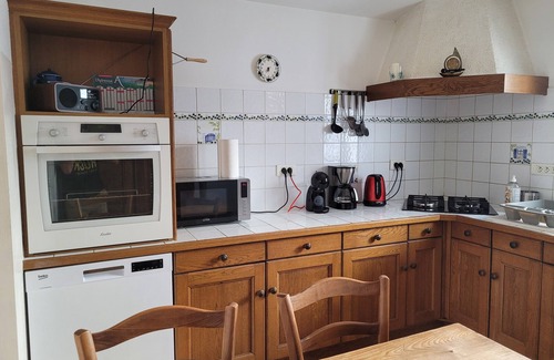 Barbatre House | Charming 400 m from the beach and 50 m from the shops