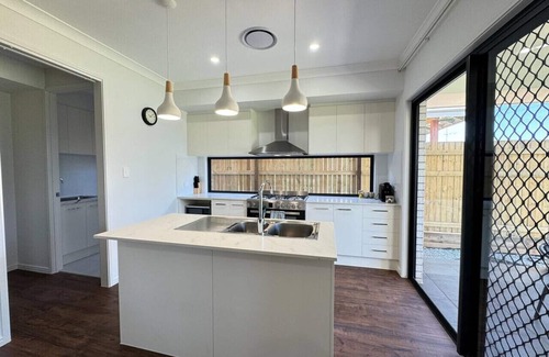 Heathwood House | Charming 4bdr holiday home @Heathwood
