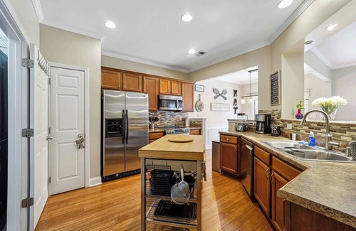 Lawrenceville House | Charming 4BR Getaway in Lawrenceville’s Manchester