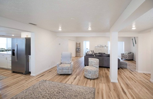 Bayshore Gardens House | Charming 4BR Retreat in Bradenton with Pool & Grill