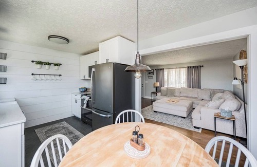 Lynchburg House | Charming 5BR | Near LU by Saydrajanes Properties