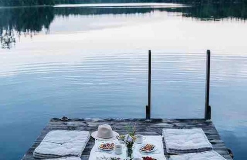 Horndal House | Charming 6 Bedroom House & Horse Farm - Sleeps 12