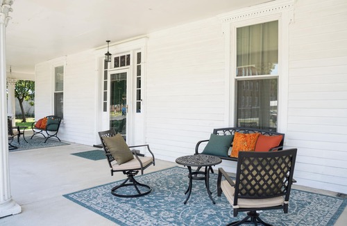 Buena Vista House | Charming 6BR/5BA Victorian retreat near Blue Ridge PKW each room uniquely styled