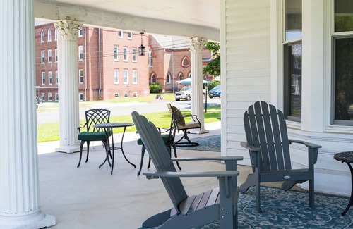 Buena Vista House | Charming 6BR/5BA Victorian retreat near Blue Ridge PKW each room uniquely styled
