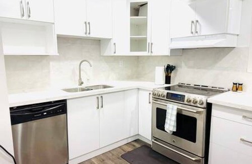 Brampton House | Charming 700 Sqft Retreat @Brampton