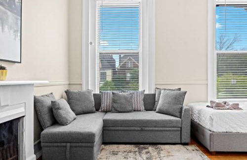 Limerick House | Charming 7BR Home Bourbon Trail & Attractions