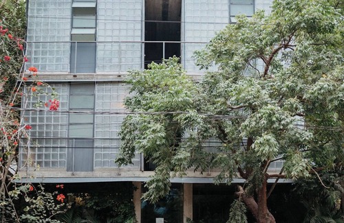 San Francisco Hotel | Charming 8-bedroom hotel with AC, AORA is the place of unforgettable experience.