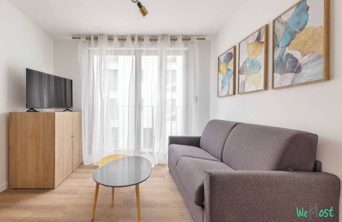 Le Tremblay Apartment | Charming Apt with Balcony- 6P- Proche Disney/Paris