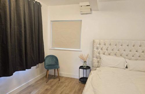 Bridgend Apartment | Charming and Compact Studio in Bridgend